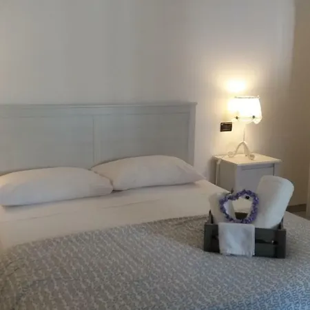 Bed & Breakfast Smile *
